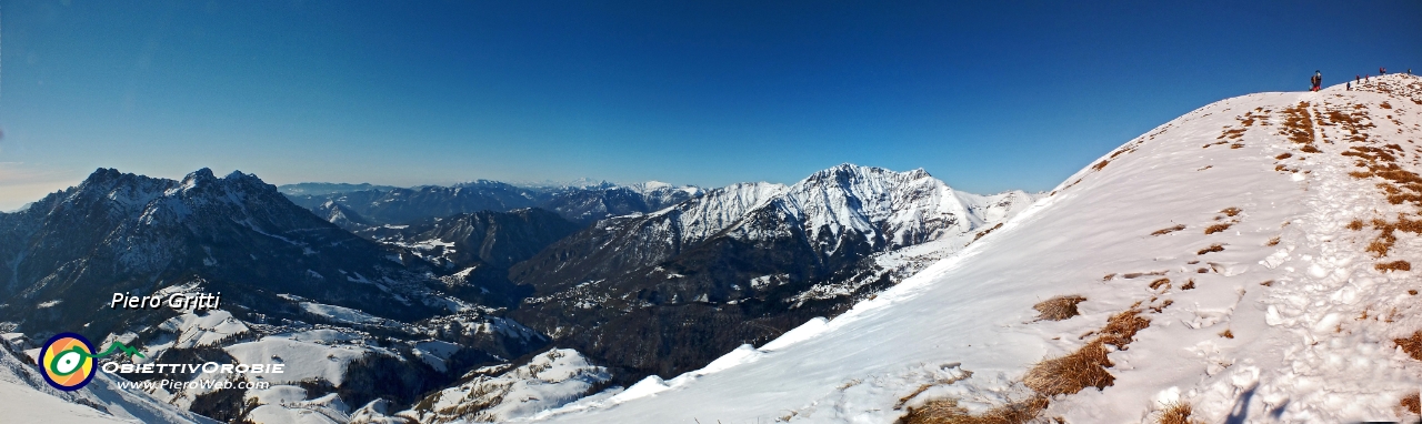 40 Panoramica con Alben, Menna e Grem .jpg